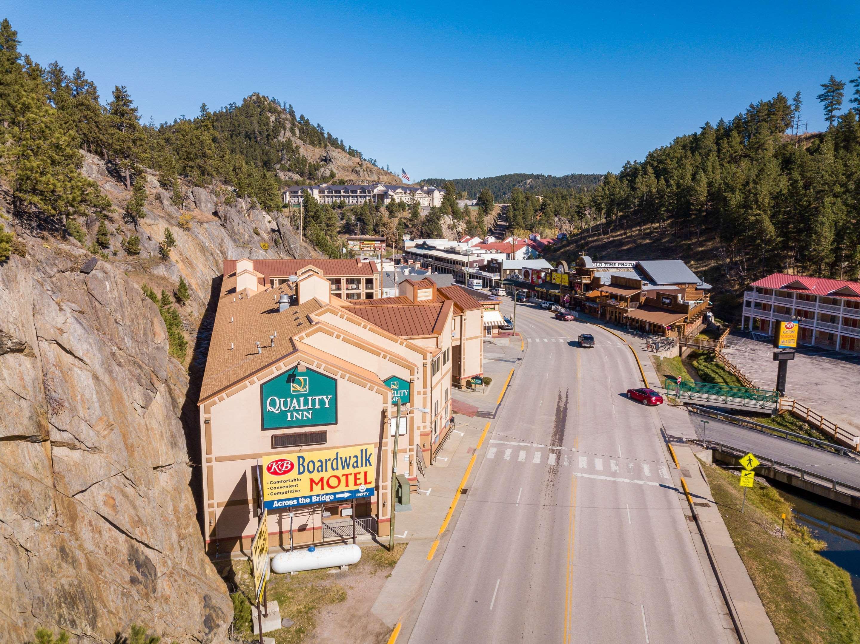 Quality Inn Keystone Near Mount Rushmore Экстерьер фото
