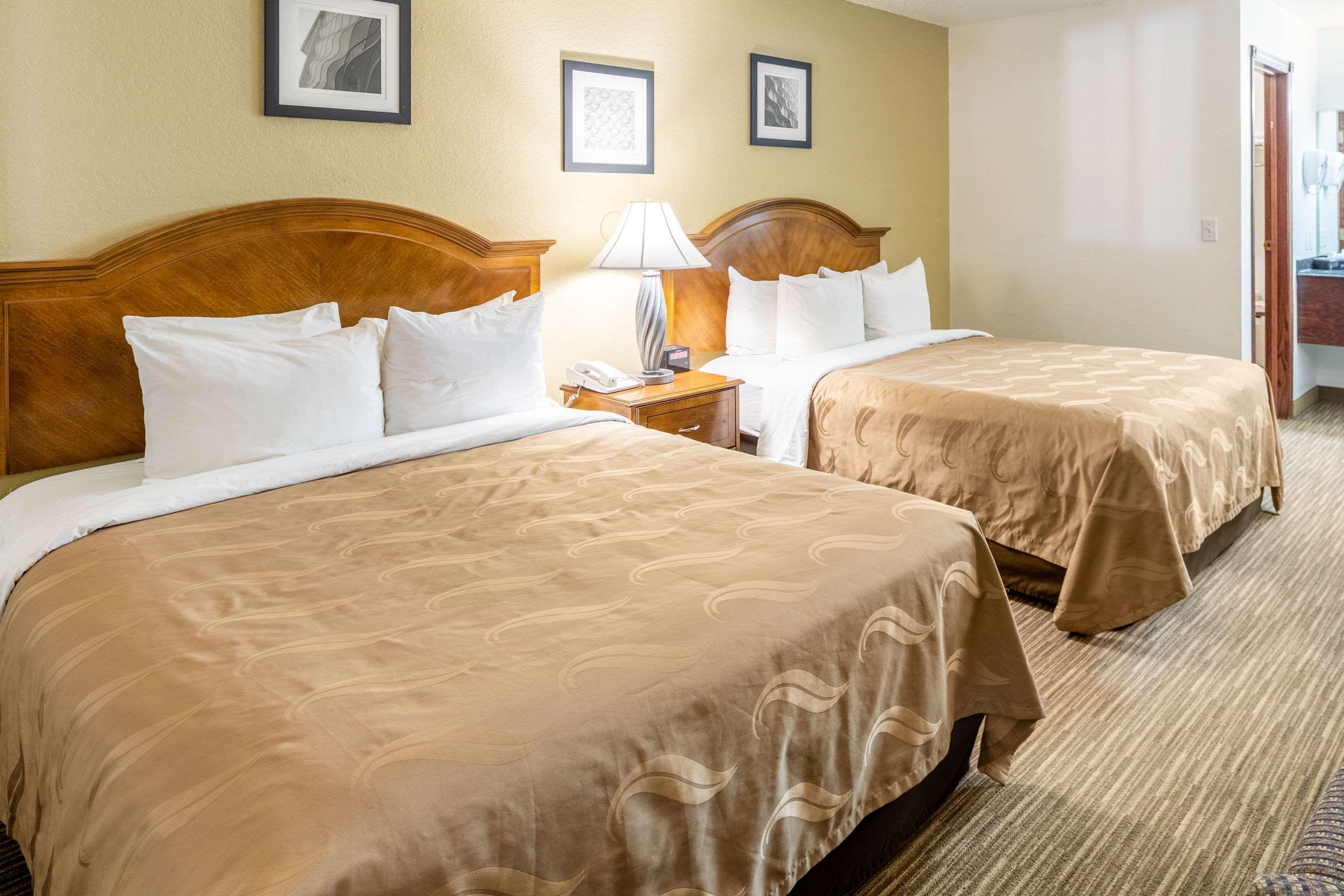 Quality Inn Keystone Near Mount Rushmore Экстерьер фото