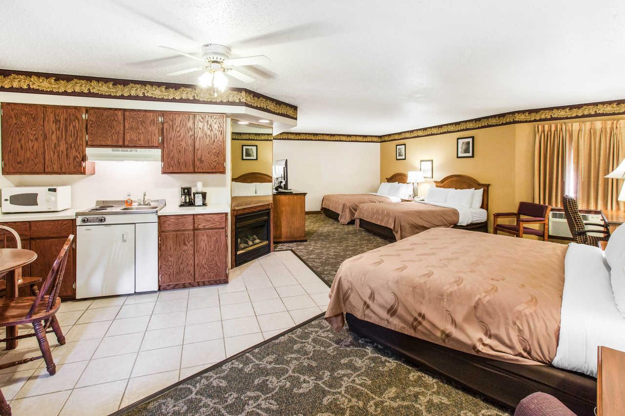 Quality Inn Keystone Near Mount Rushmore Экстерьер фото